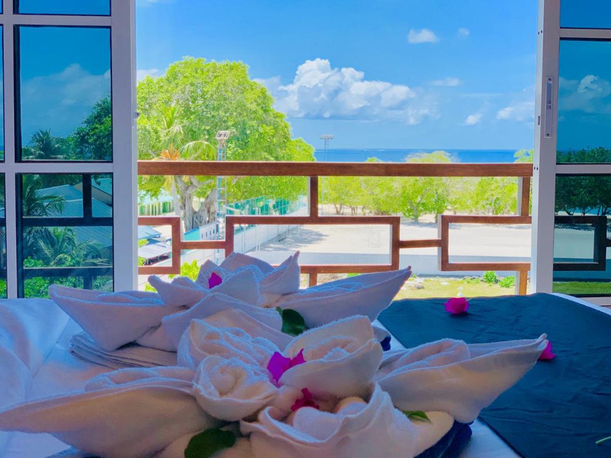 Hotel Ilaa Beach Maldives à Gulhi Extérieur photo